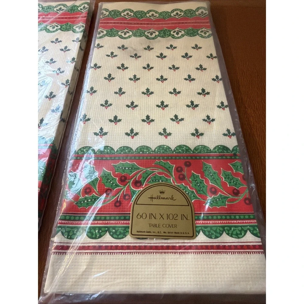 2 NOS Hallmark Christmas Paper Table Covers 60